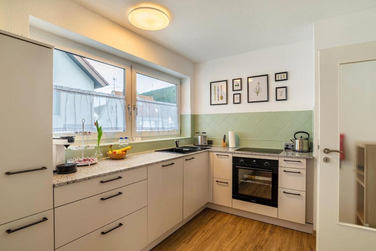 Ferienwohnung Am Enzufer Mit Balkon In Bad Wildbad Im Schwarzwald מראה חיצוני תמונה