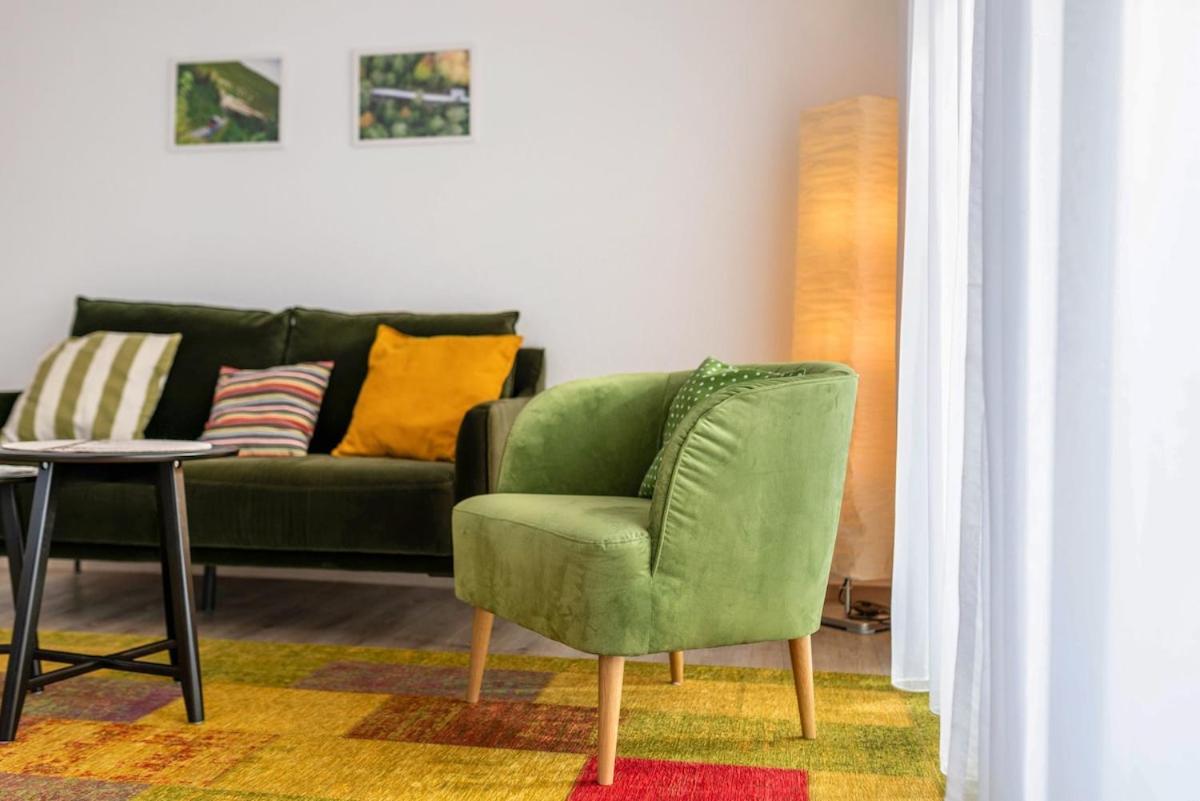 Ferienwohnung Am Enzufer Mit Balkon In Bad Wildbad Im Schwarzwald מראה חיצוני תמונה
